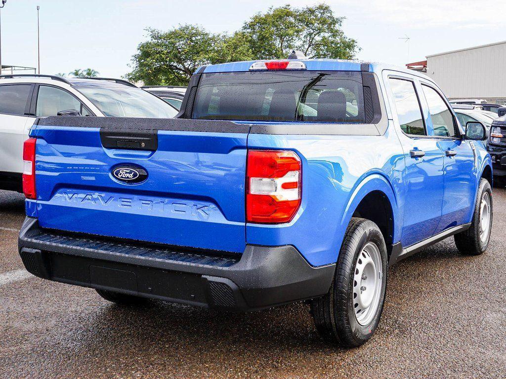 new 2025 Ford Maverick car, priced at $28,357