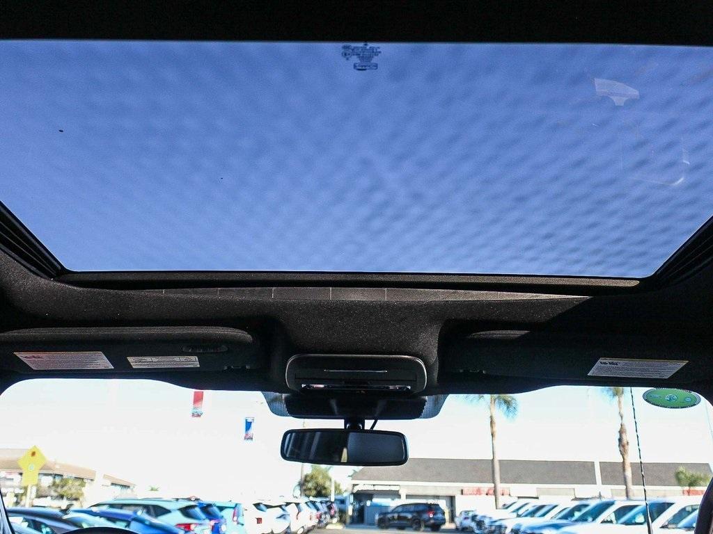 new 2025 Ford F-150 car, priced at $77,867