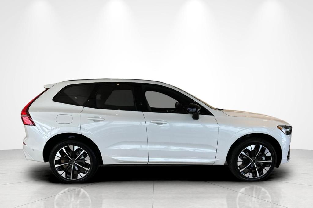 new 2026 Volvo XC60 car, priced at $54,485