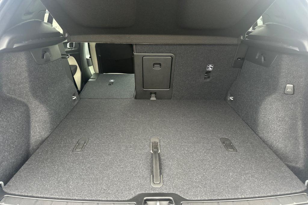 new 2026 Volvo XC40 car, priced at $47,150