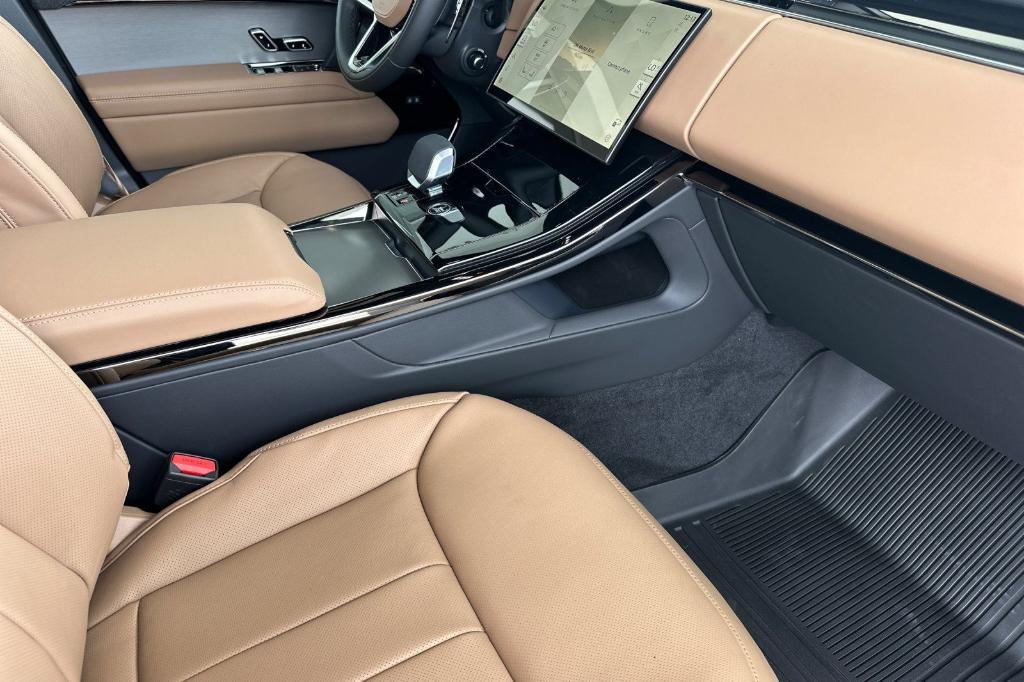 new 2026 Land Rover Range Rover Sport car