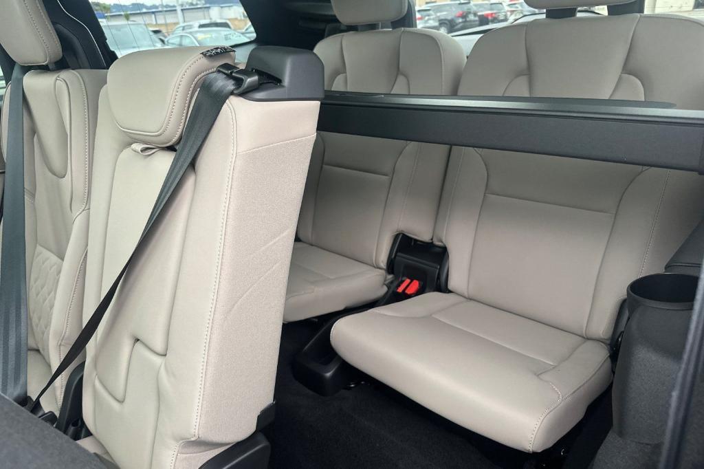 new 2026 Volvo XC90 car, priced at $69,480