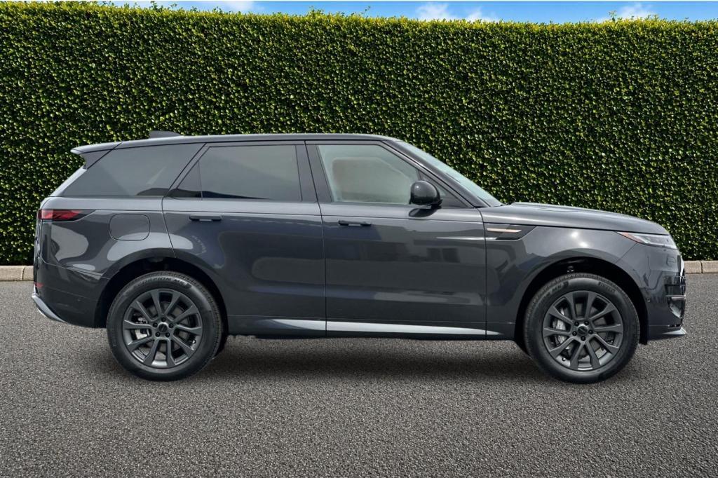 new 2026 Land Rover Range Rover Sport car