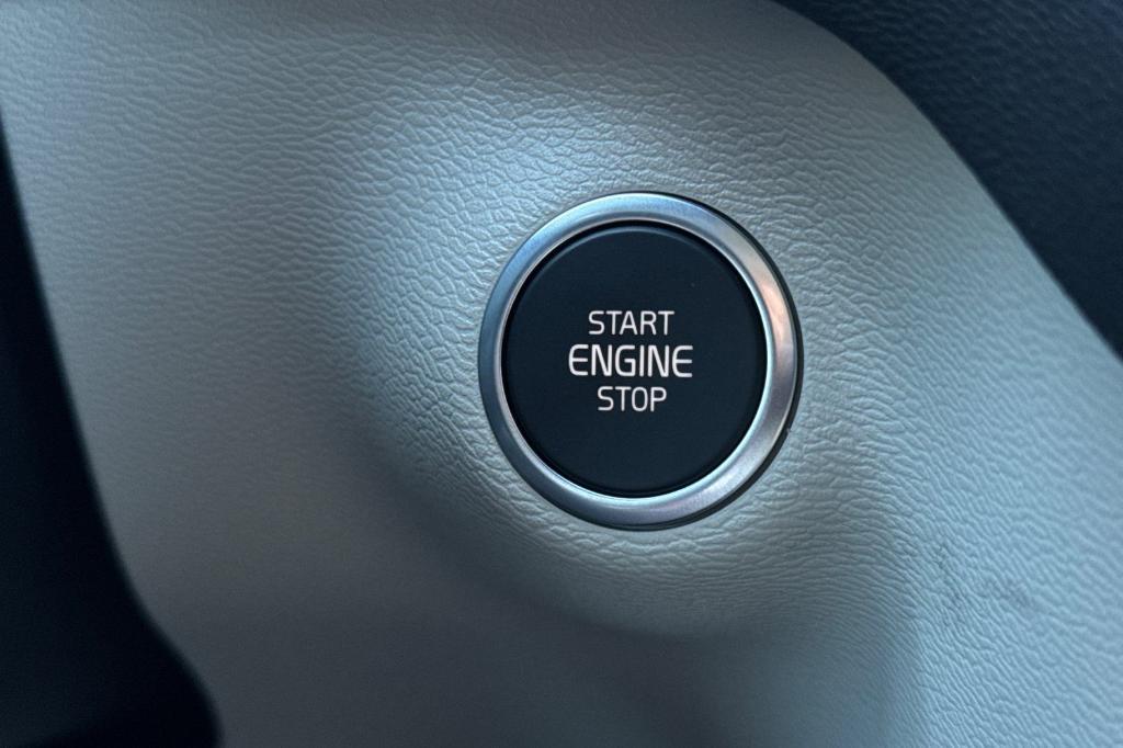 new 2026 Volvo XC40 car, priced at $47,150