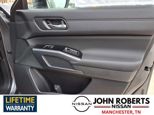 new 2026 Nissan Pathfinder car, priced at $44,632