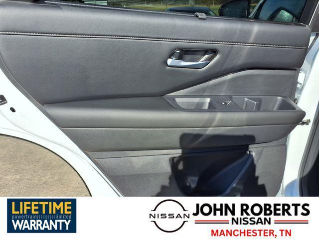 new 2026 Nissan Pathfinder car, priced at $45,359