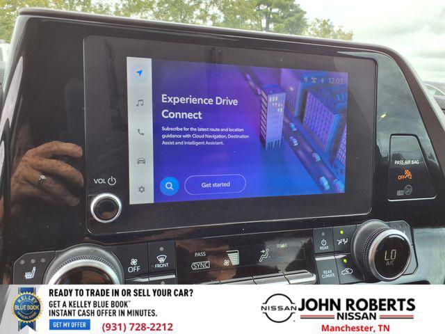 used 2023 Toyota Highlander car, priced at $28,993