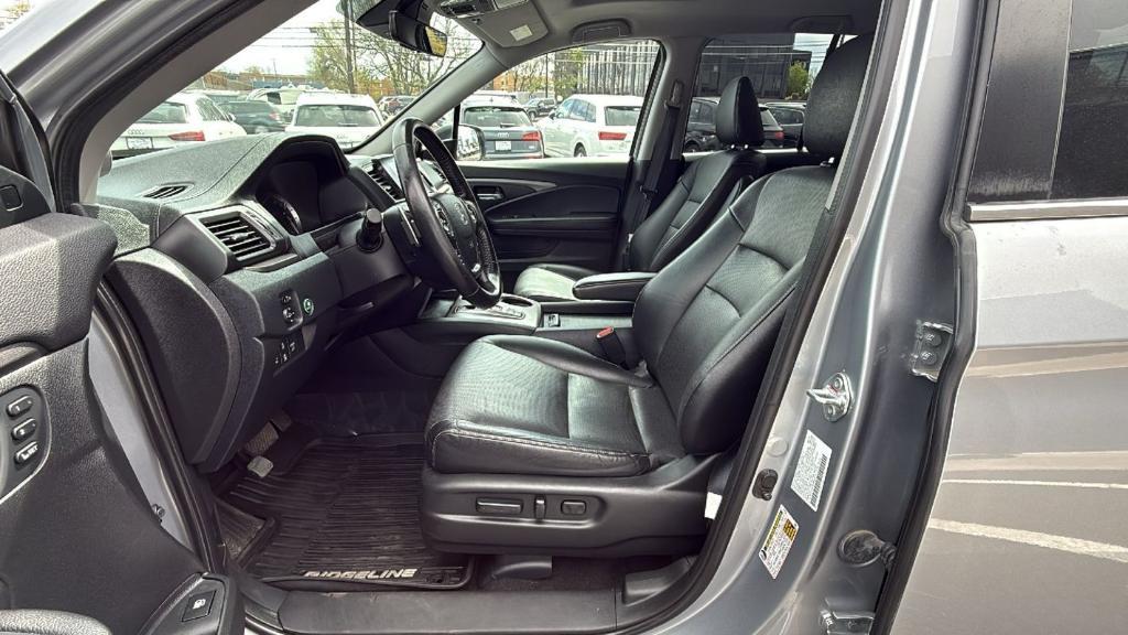 used 2023 Honda Ridgeline car, priced at $28,999