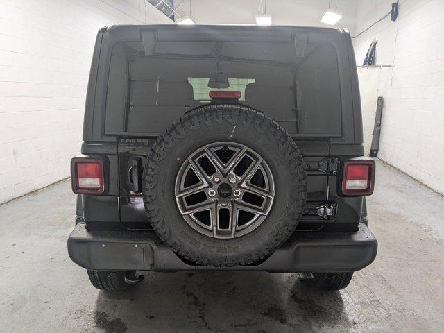 new 2026 Jeep Wrangler car, priced at $46,381