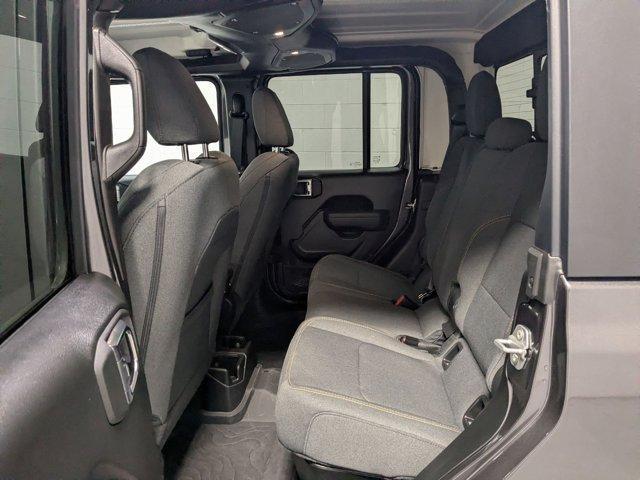 new 2025 Jeep Gladiator car, priced at $40,058