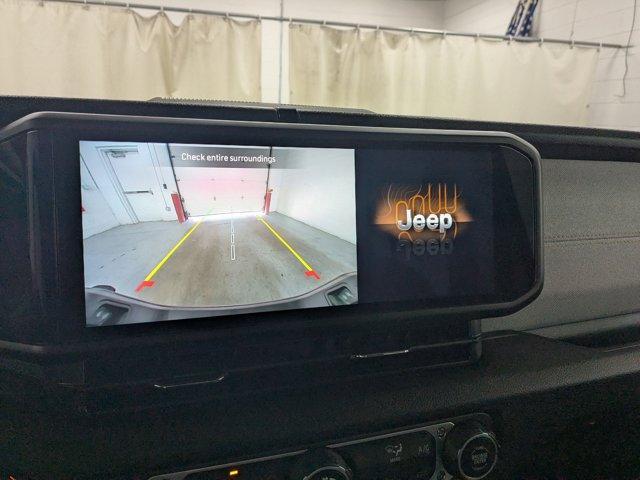 new 2025 Jeep Gladiator car, priced at $44,482