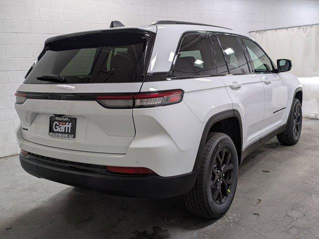 new 2025 Jeep Grand Cherokee car, priced at $45,821