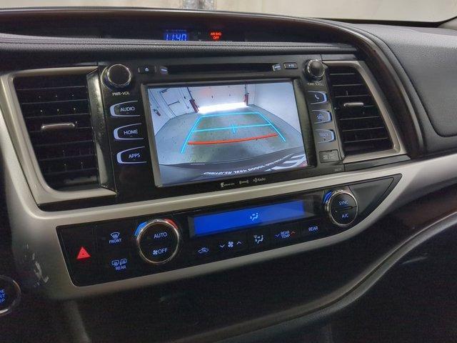 used 2018 Toyota Highlander car, priced at $17,974
