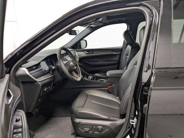 new 2025 Jeep Grand Cherokee L car, priced at $48,352