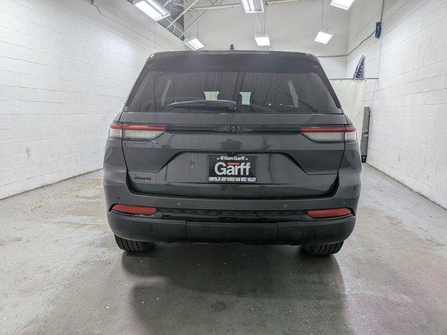 used 2023 Jeep Grand Cherokee car, priced at $33,223