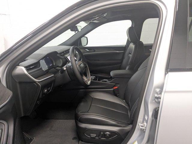 new 2025 Jeep Grand Cherokee L car, priced at $49,390