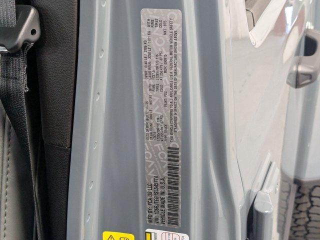 new 2025 Jeep Gladiator car, priced at $61,194