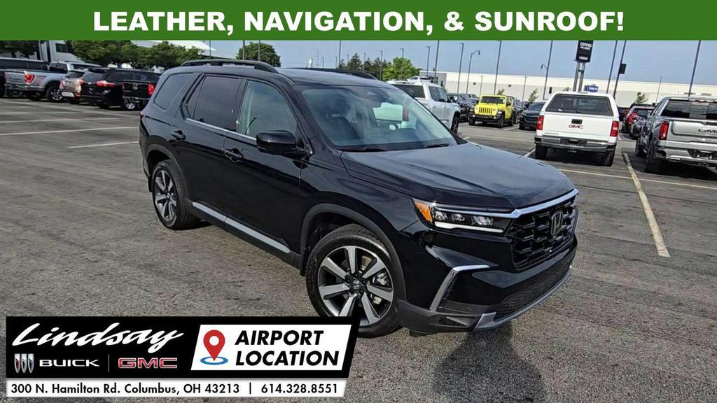 used 2025 Honda Pilot car, priced at $49,601