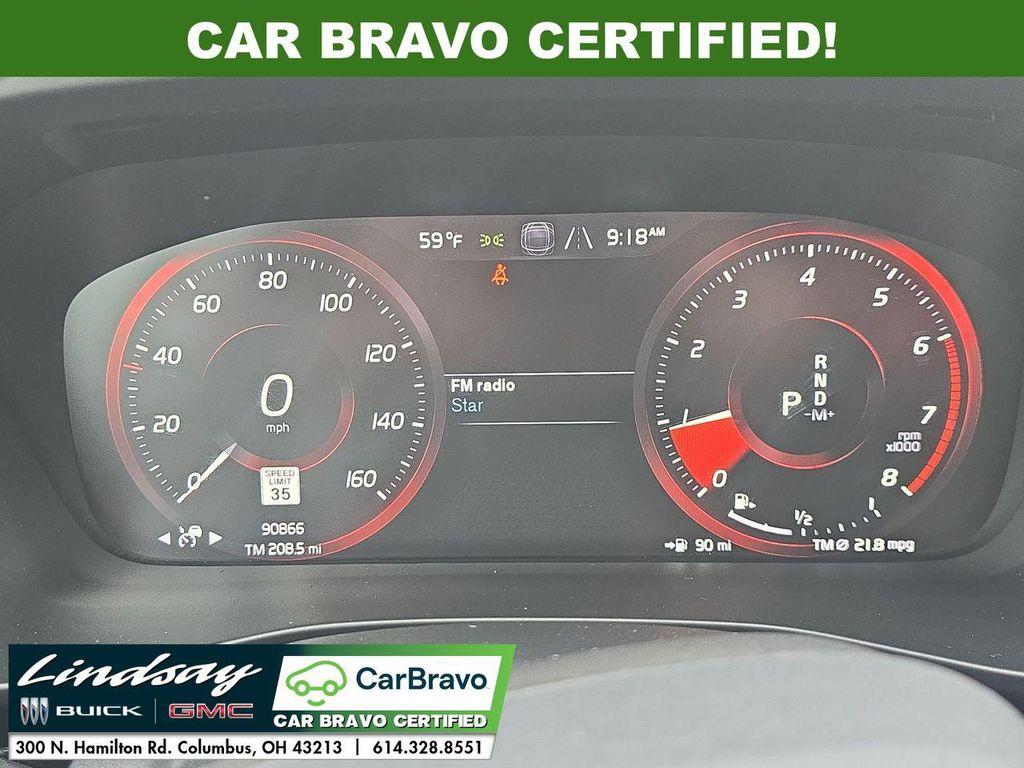 used 2020 Volvo XC40 car, priced at $17,511
