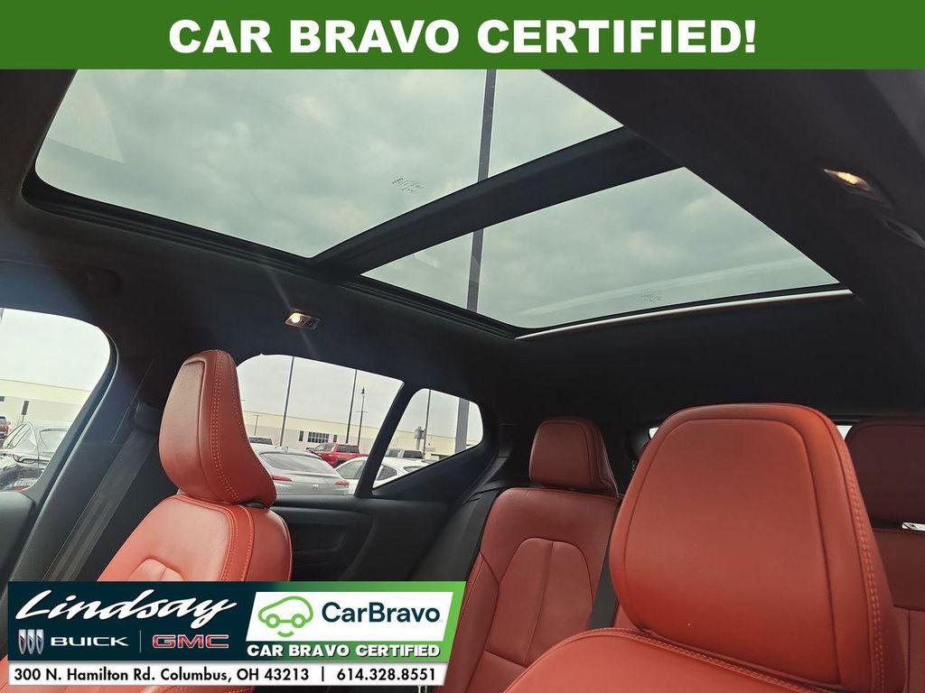 used 2020 Volvo XC40 car, priced at $17,511