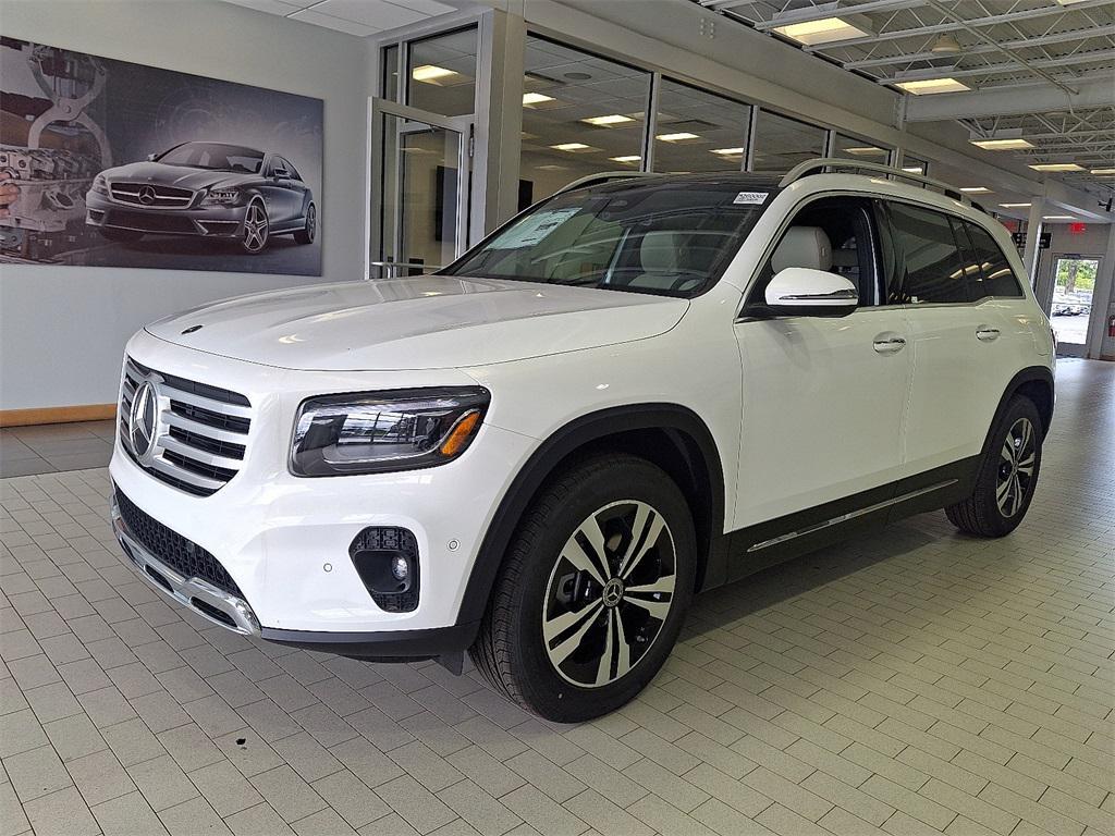 new 2026 Mercedes-Benz GLB 250 car, priced at $51,460