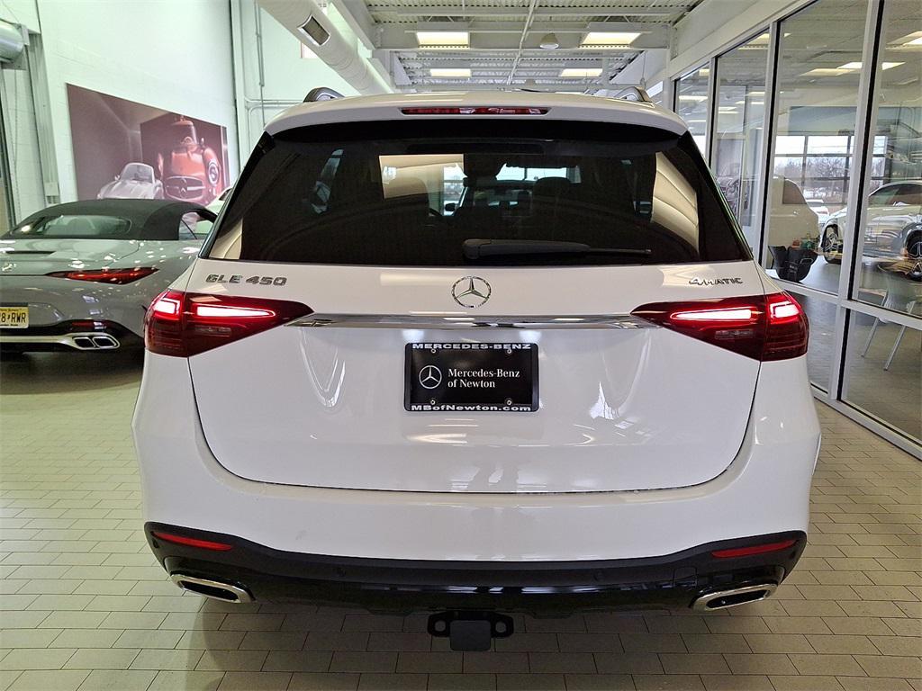 new 2026 Mercedes-Benz GLE 450 car, priced at $81,930