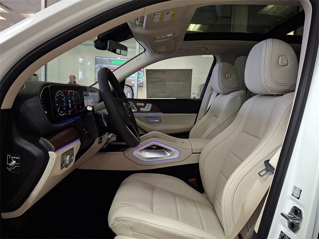 new 2026 Mercedes-Benz GLE 450 car, priced at $81,930
