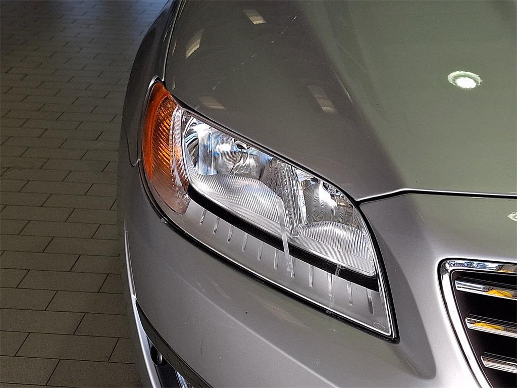 used 2015 Volvo S80 car, priced at $13,999