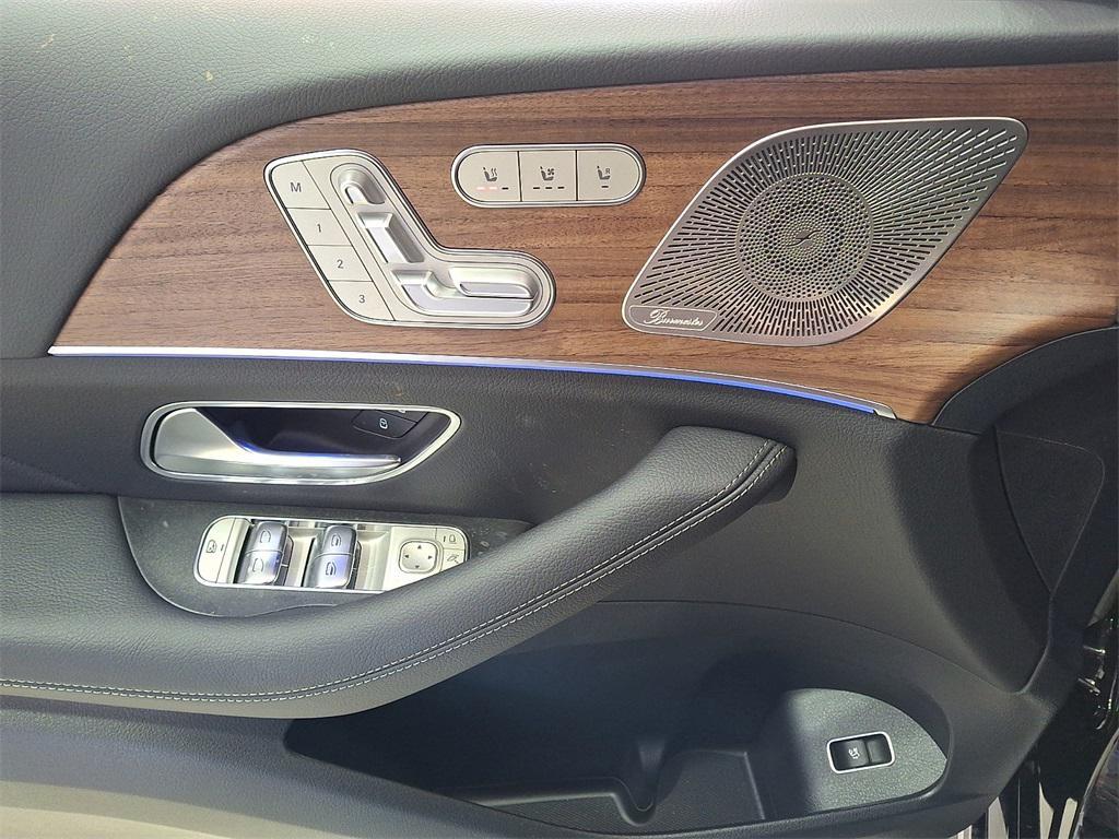 new 2026 Mercedes-Benz GLE 450 car, priced at $82,560