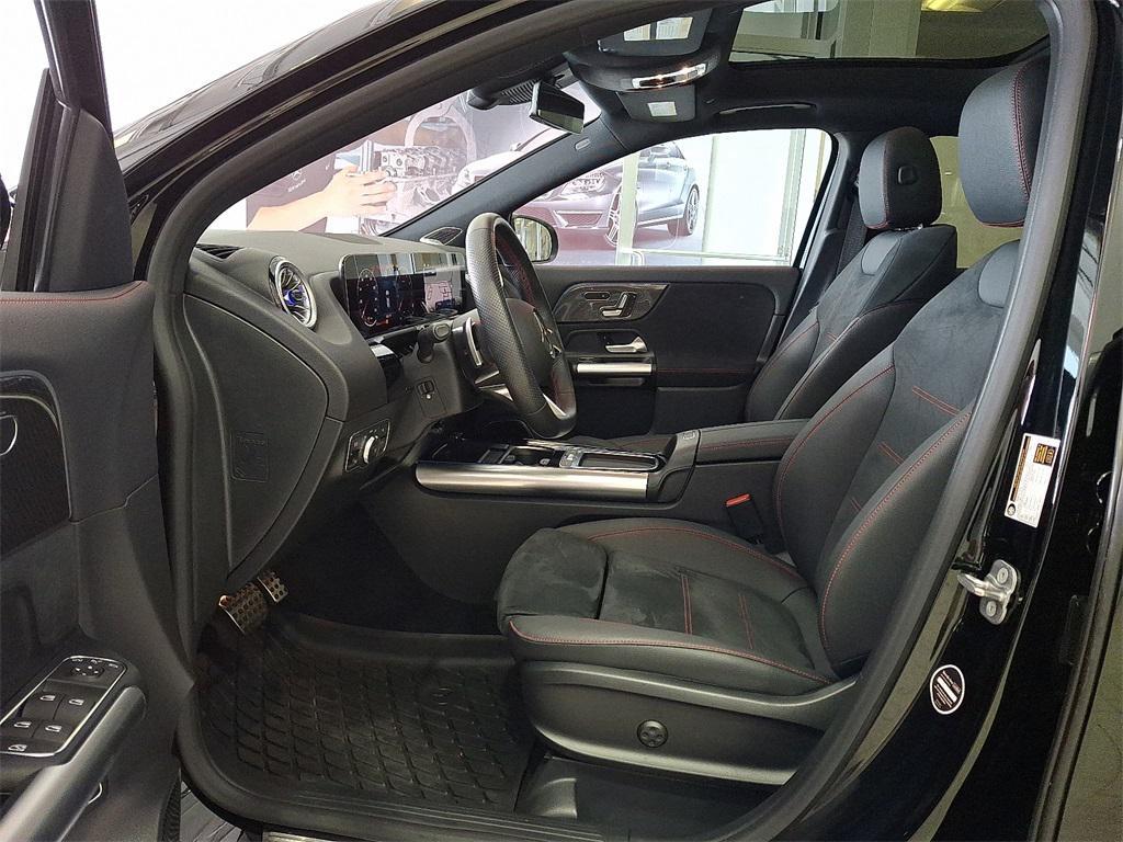 used 2025 Mercedes-Benz GLA 250 car, priced at $45,699