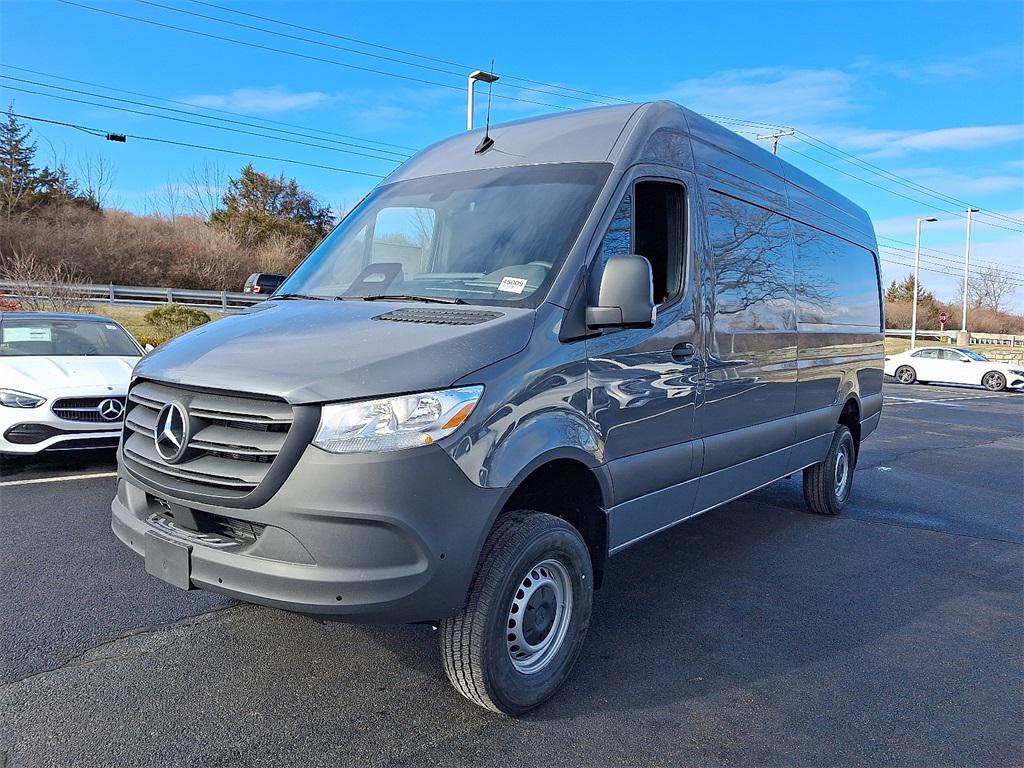 new 2025 Mercedes-Benz Sprinter 2500 car, priced at $77,761