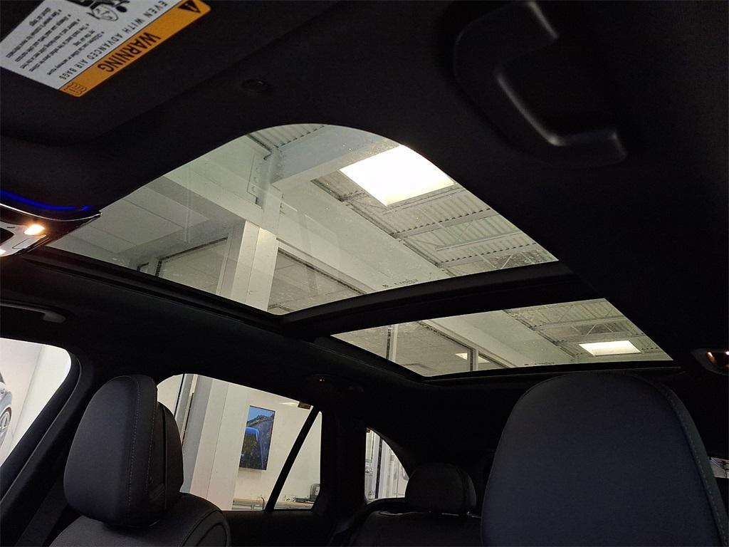 new 2026 Mercedes-Benz GLC 300 car, priced at $58,420