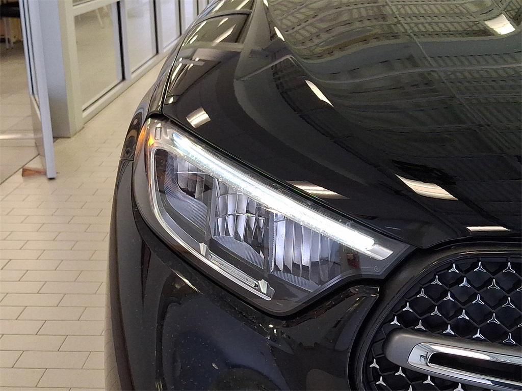 new 2026 Mercedes-Benz GLC 300 car, priced at $58,420