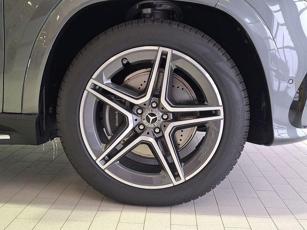 new 2026 Mercedes-Benz GLS 450 car, priced at $96,865
