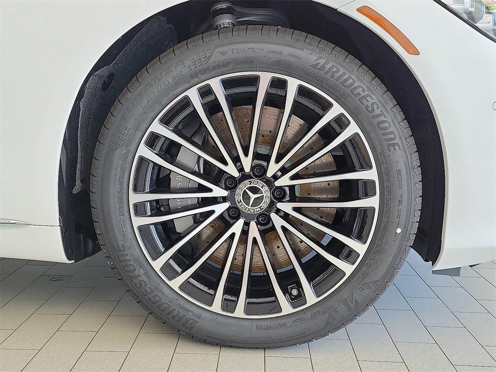 new 2024 Mercedes-Benz S-Class car, priced at $133,185