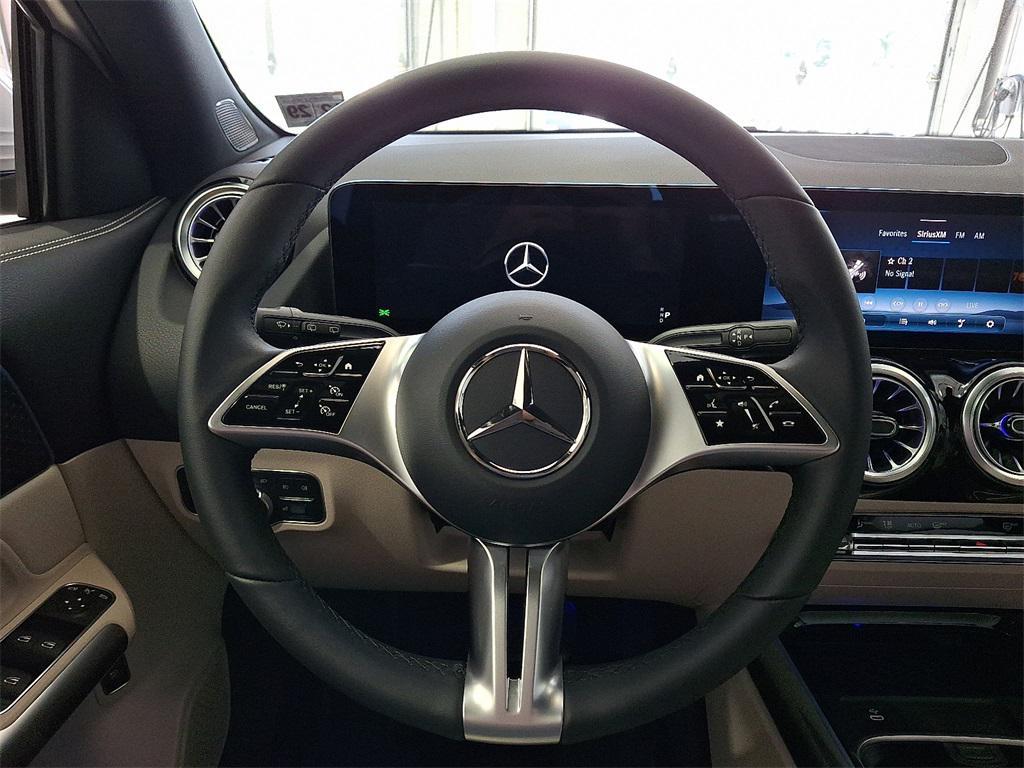 used 2025 Mercedes-Benz GLA 250 car, priced at $41,899
