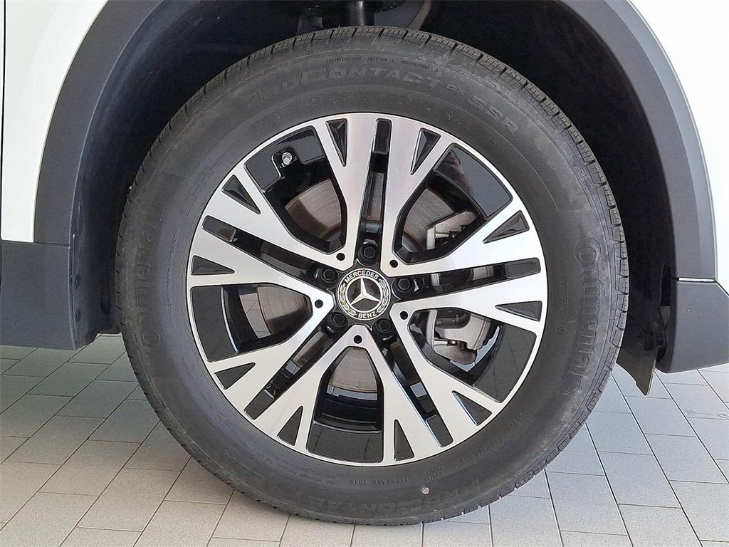 used 2025 Mercedes-Benz GLA 250 car, priced at $41,899