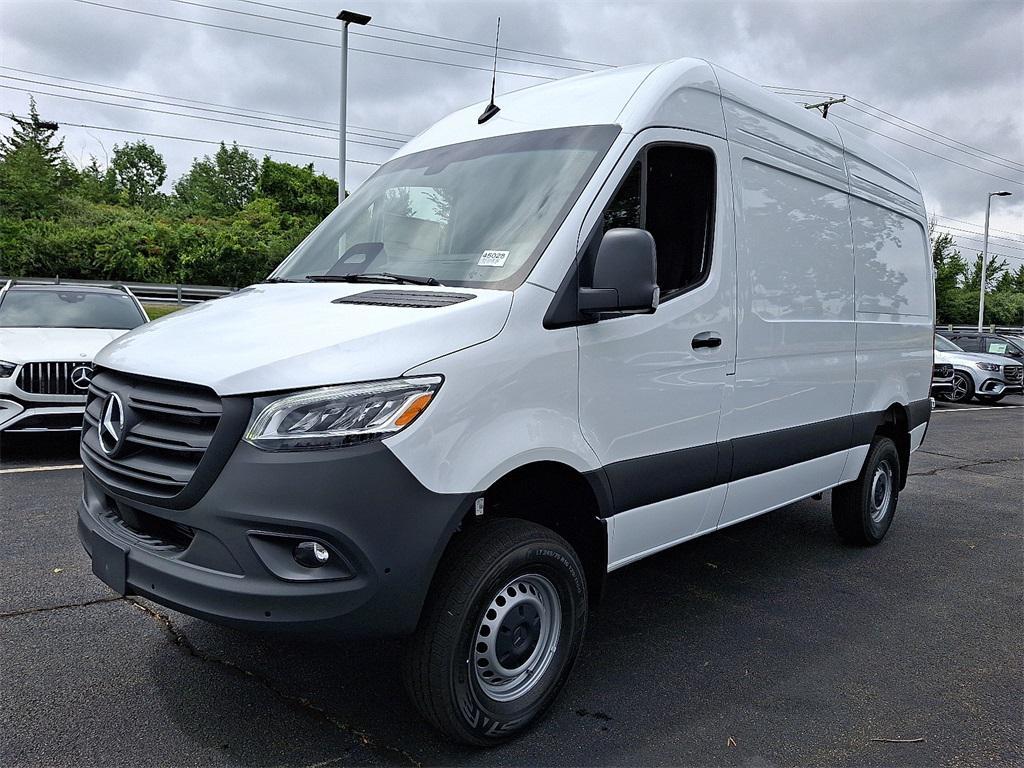 new 2025 Mercedes-Benz Sprinter 2500 car, priced at $75,151