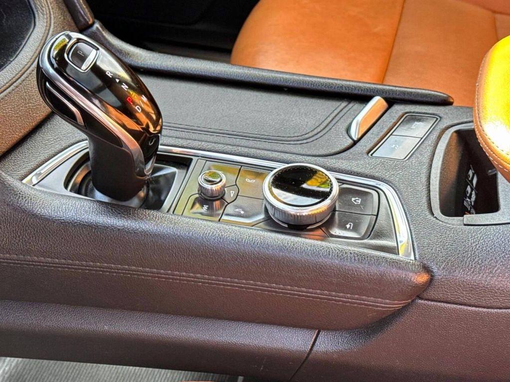 used 2020 Cadillac XT5 car, priced at $18,995