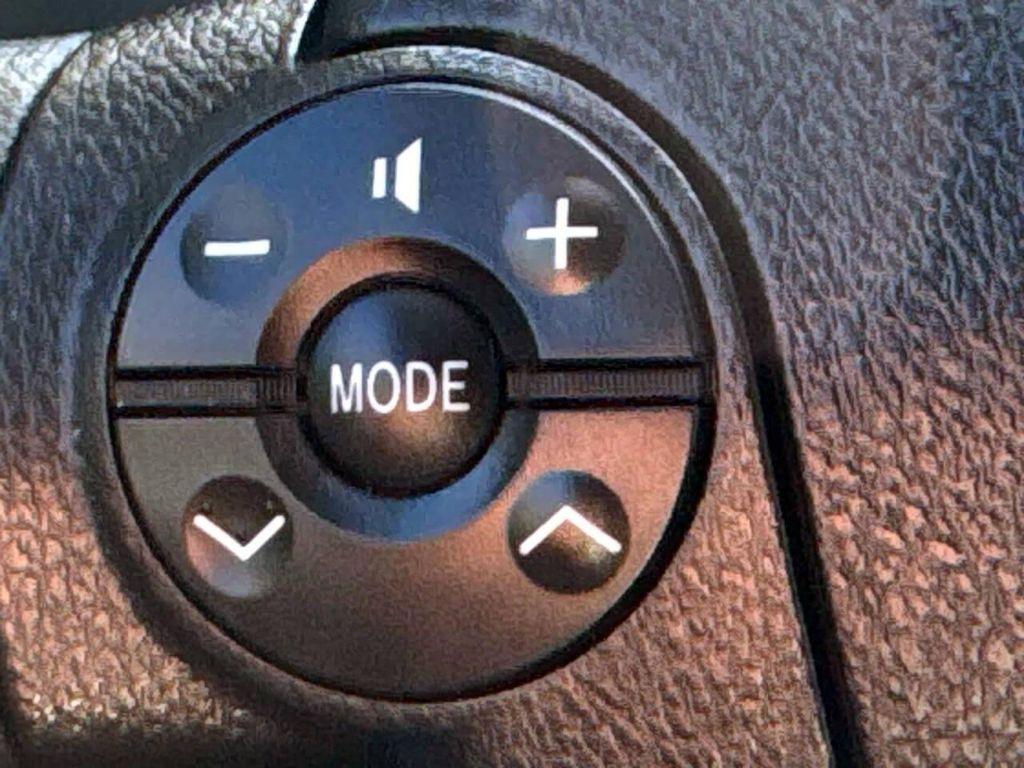 used 2013 Toyota Tundra car, priced at $19,290
