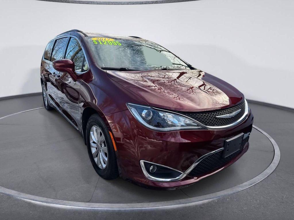 used 2017 Chrysler Pacifica car, priced at $12,995