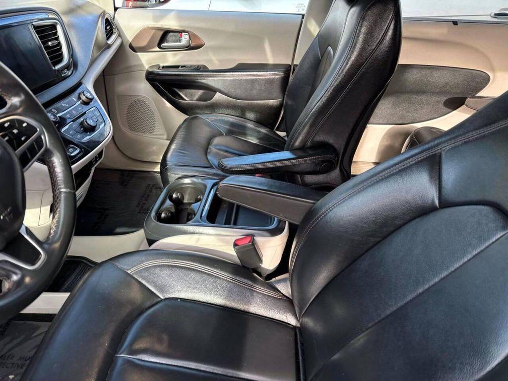 used 2017 Chrysler Pacifica car, priced at $12,995