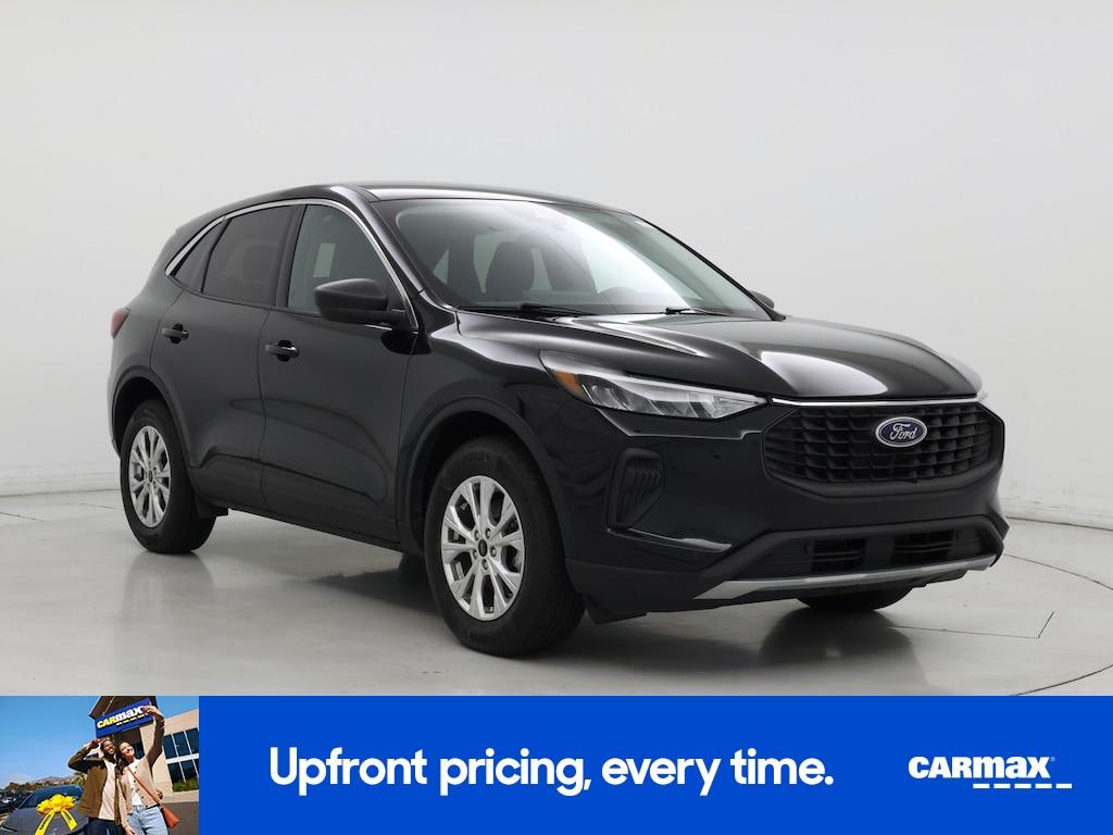 used 2023 Ford Escape car, priced at $22,998