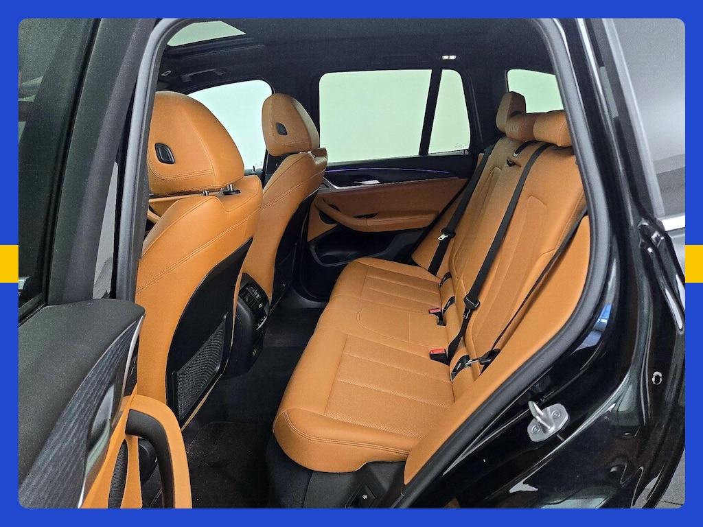 BMW X3 view 26