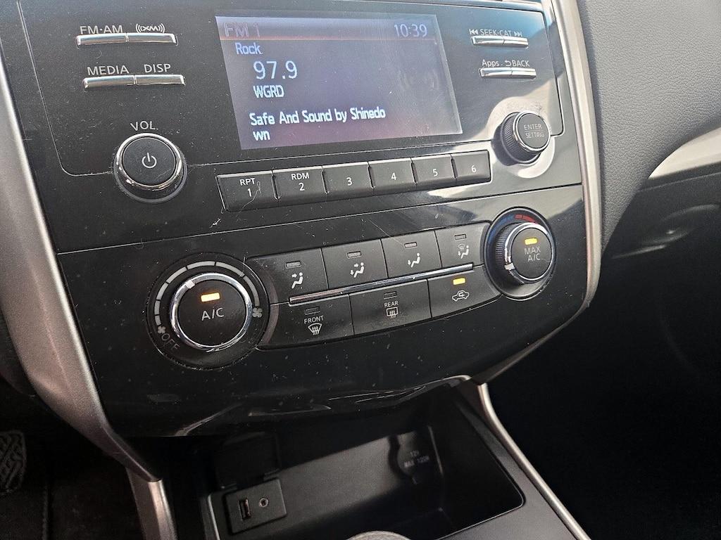 used 2015 Nissan Altima car, priced at $12,998