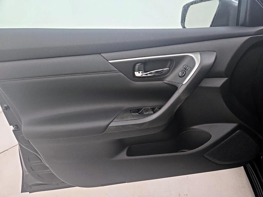 used 2015 Nissan Altima car, priced at $12,998