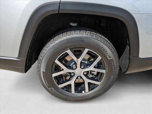 new 2025 Jeep Grand Cherokee L car, priced at $40,991