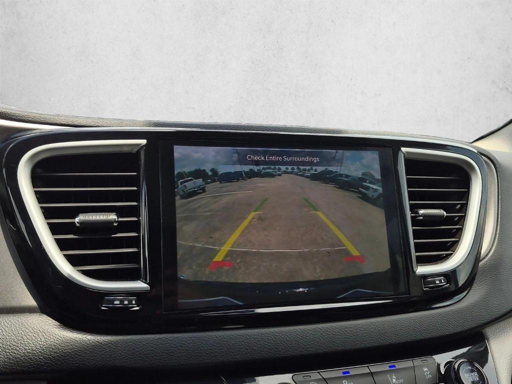 used 2024 Chrysler Pacifica car, priced at $21,536