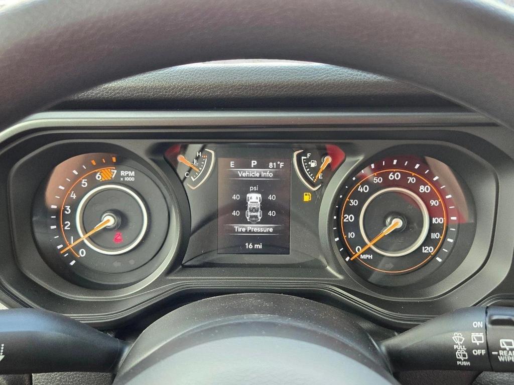 new 2026 Jeep Wrangler car, priced at $40,966