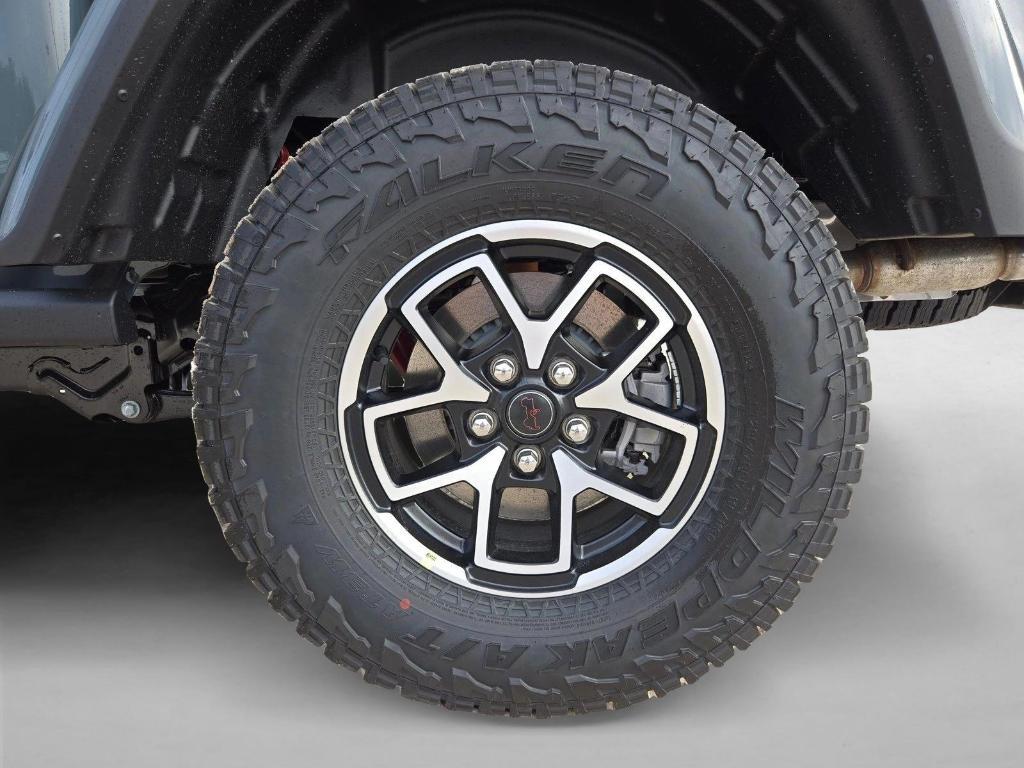 new 2026 Jeep Gladiator car, priced at $49,346
